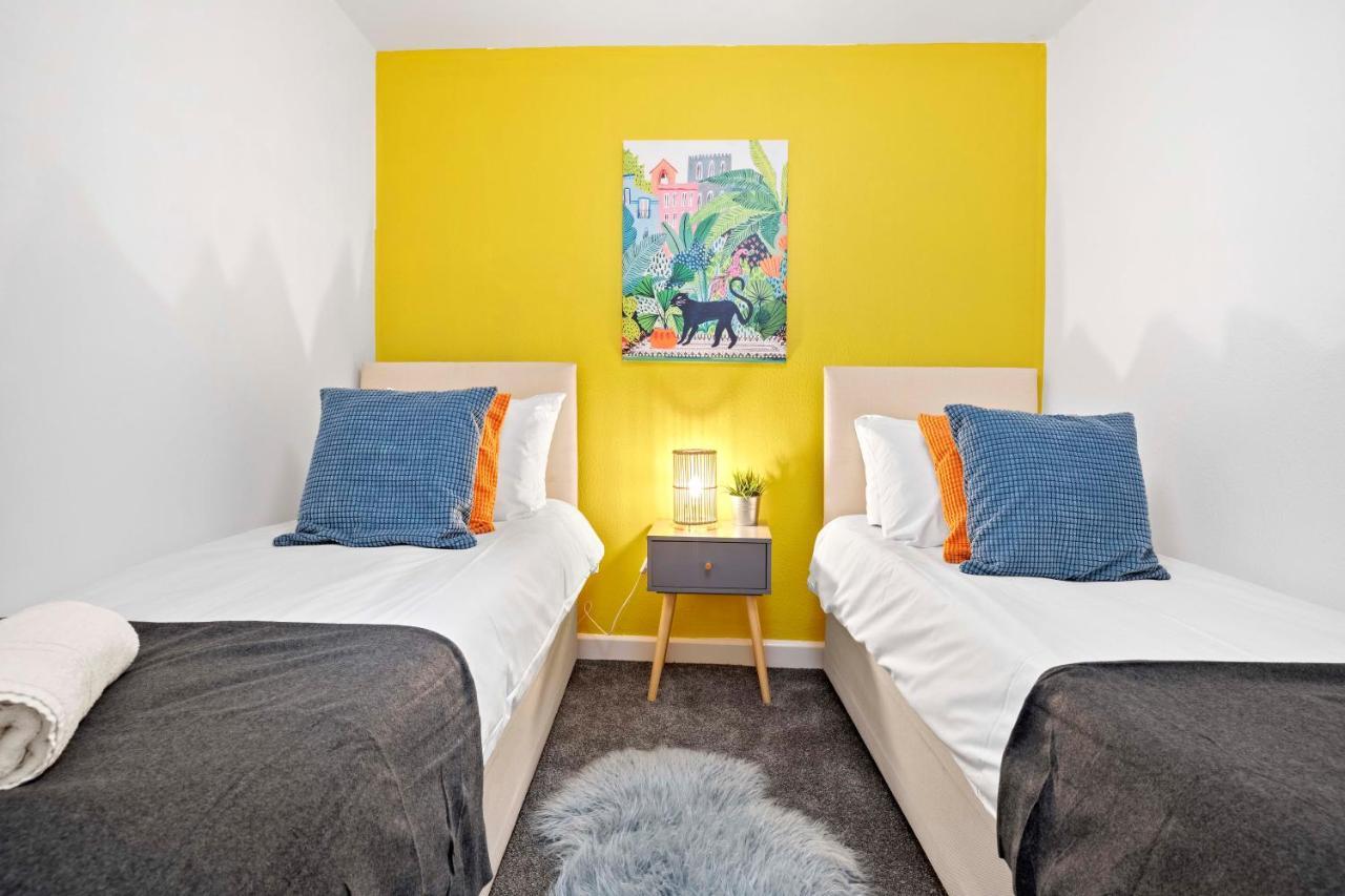 Queens Apartment - By My Getaways - Free Parking For One Car Brighton Kültér fotó